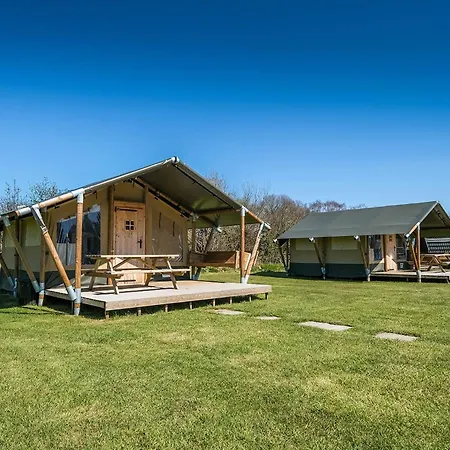 Hall * Holme (Cumbria)